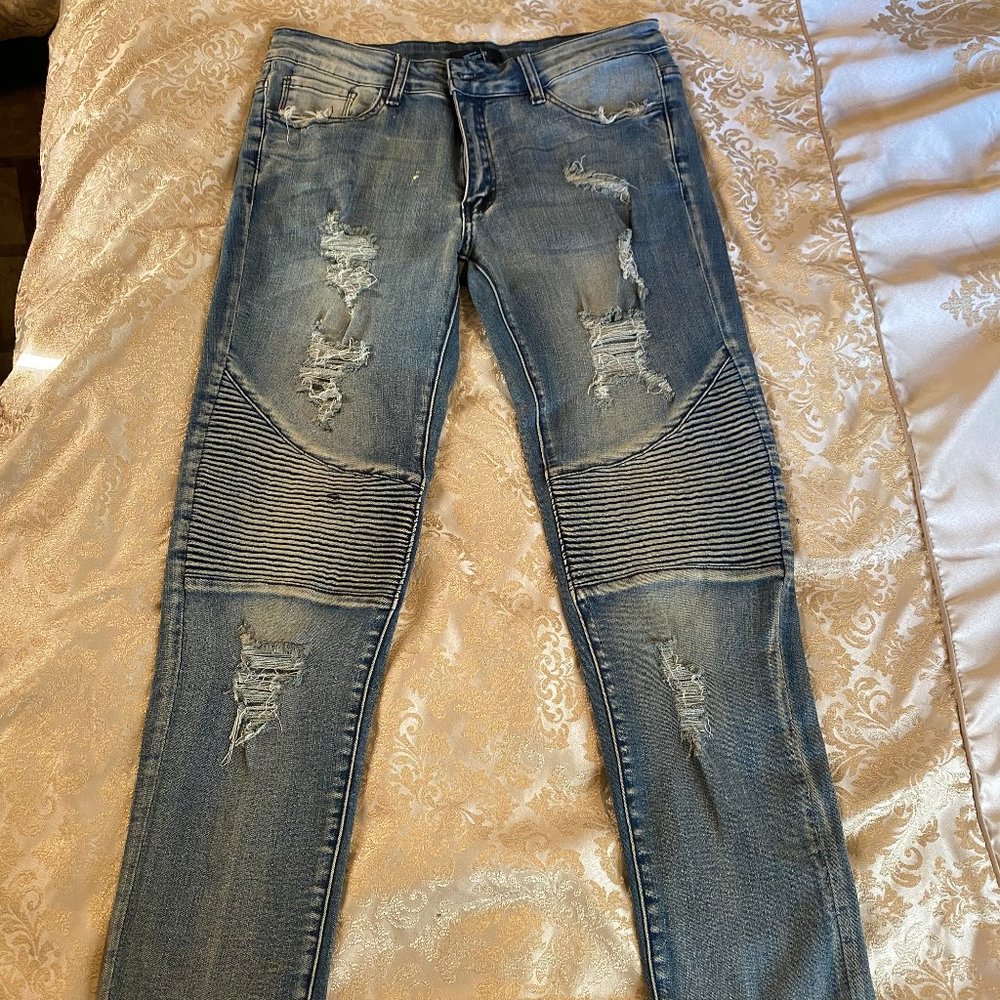 Light blue ripped Denim Jeans